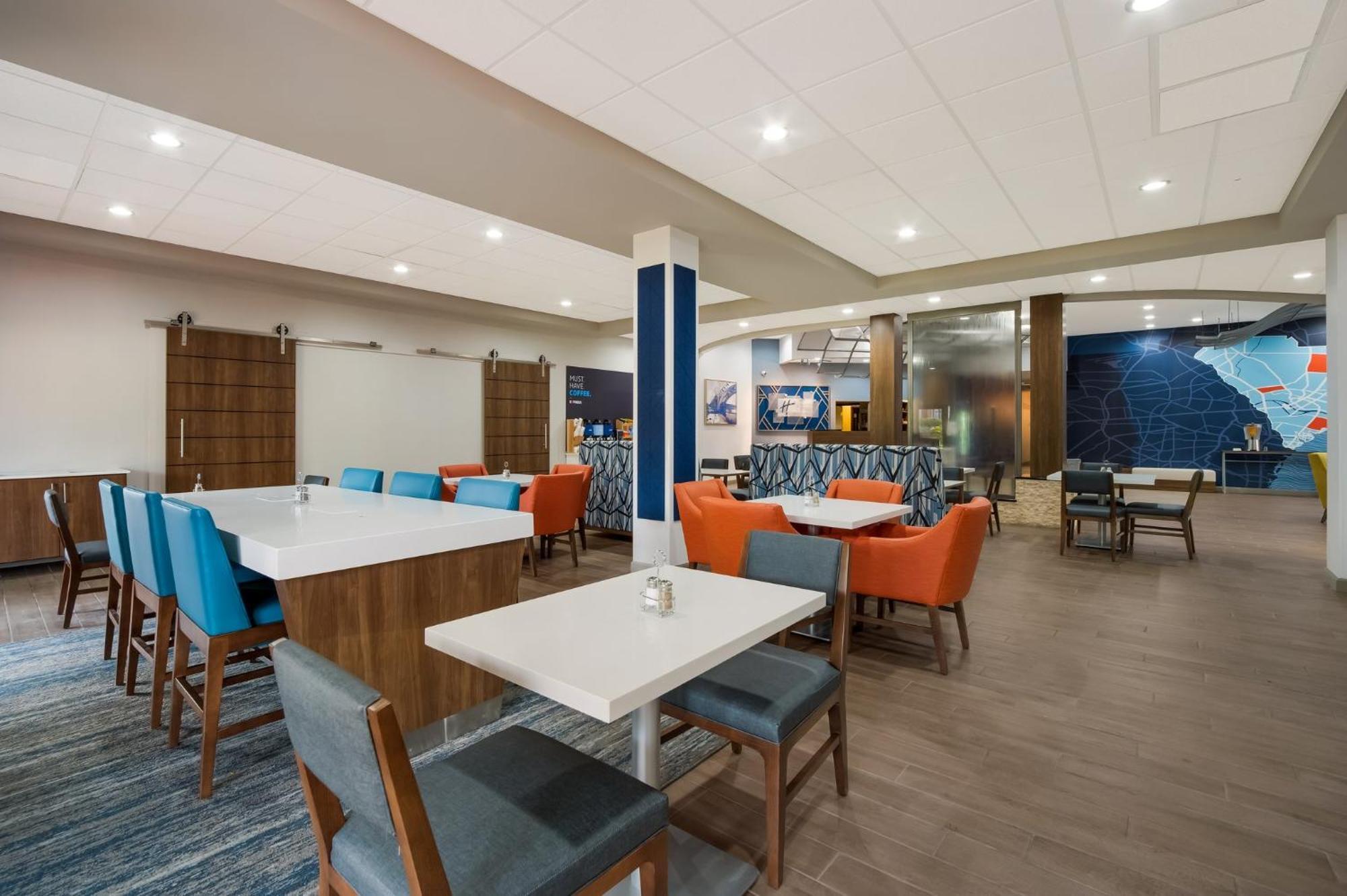 Holiday Inn Express & Suites Lexington By Ihg Zewnętrze zdjęcie