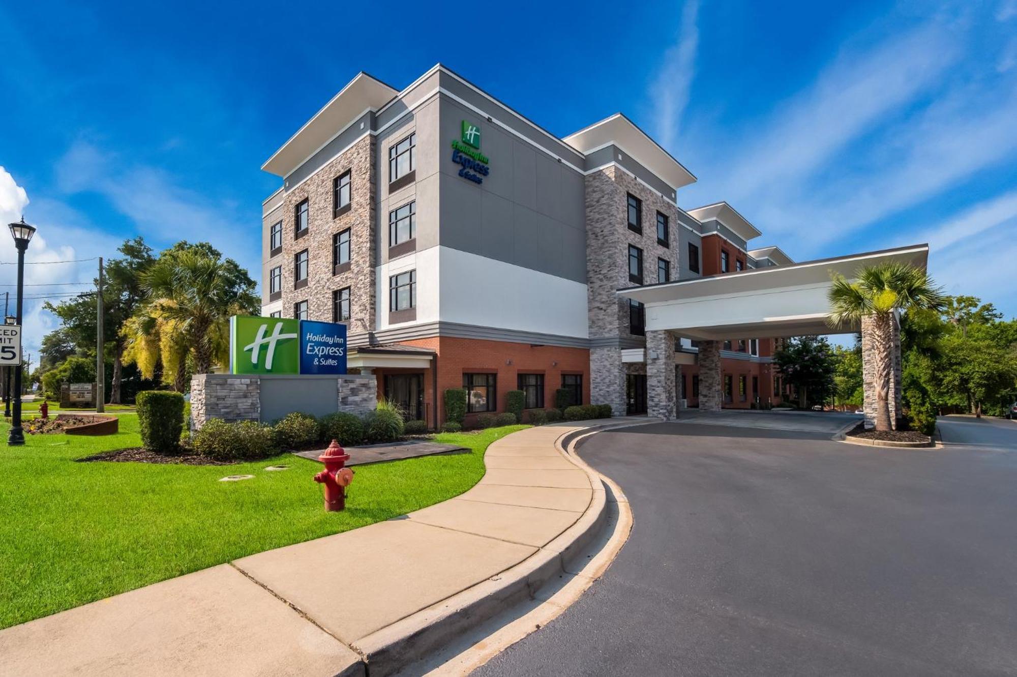 Holiday Inn Express & Suites Lexington By Ihg Zewnętrze zdjęcie