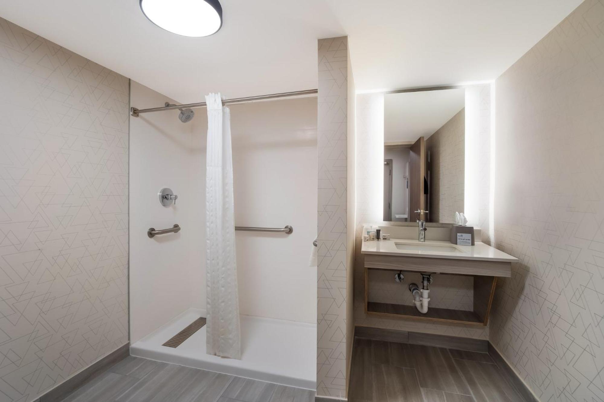 Holiday Inn Express & Suites Lexington By Ihg Zewnętrze zdjęcie