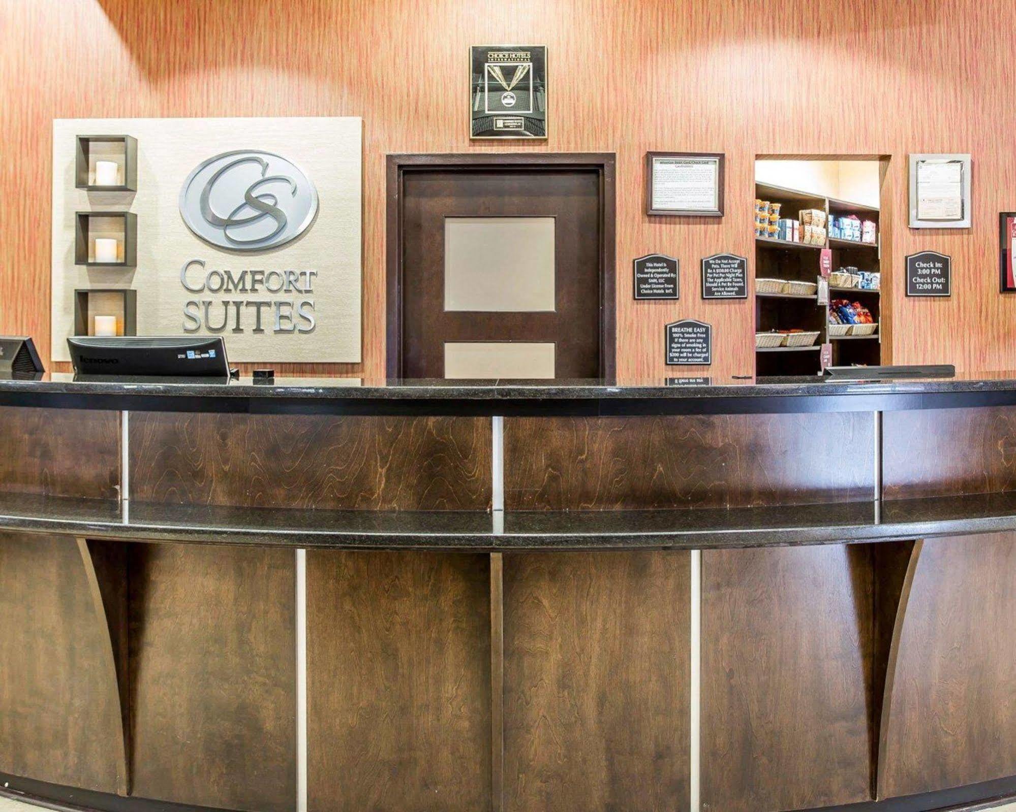 Holiday Inn Express & Suites Lexington By Ihg Zewnętrze zdjęcie
